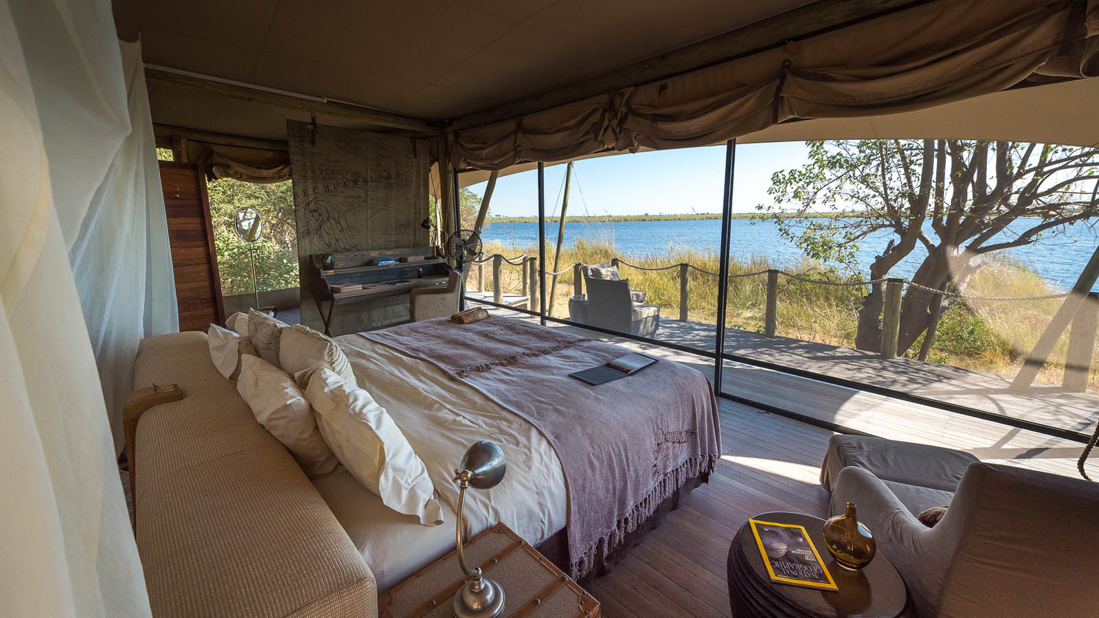 Duma Tau Camp | Botswana Safari Lodges | Africa Odyssey