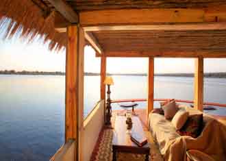 Tongabezi + Busanga Bush Camp + Bilimunjwe + Chiawa + Old Mondoro